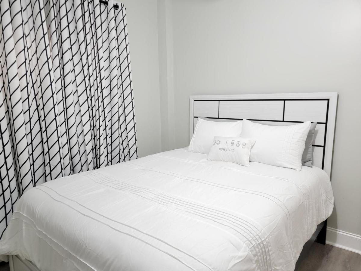 Room For Rent In Apartment Hartford Exterior foto