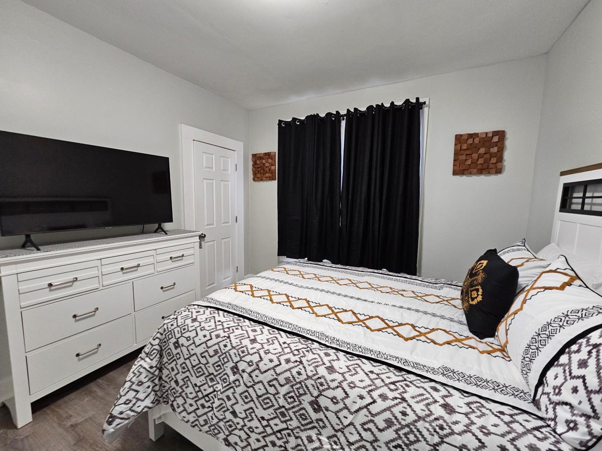 Room For Rent In Apartment Hartford Exterior foto